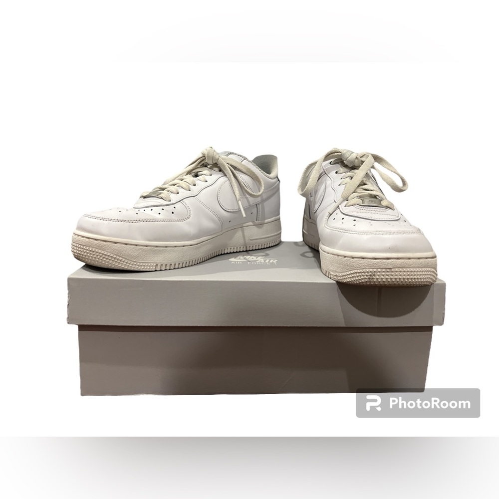 Nike Air Force 1 ‘07 Size 9 Men’s WITH BOX